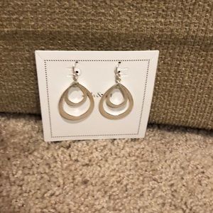 Stella & Dot Lakin Teardrops